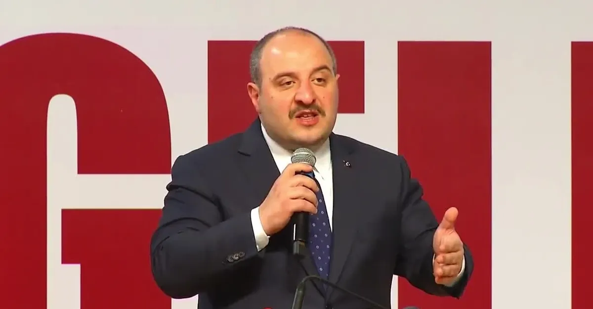 Bakan Mustafa Varank’tan “işçi kıyımı” yapan Ekrem İmamoğlu’na: Terör yandaşlarını mı tespit edemiyorsun?