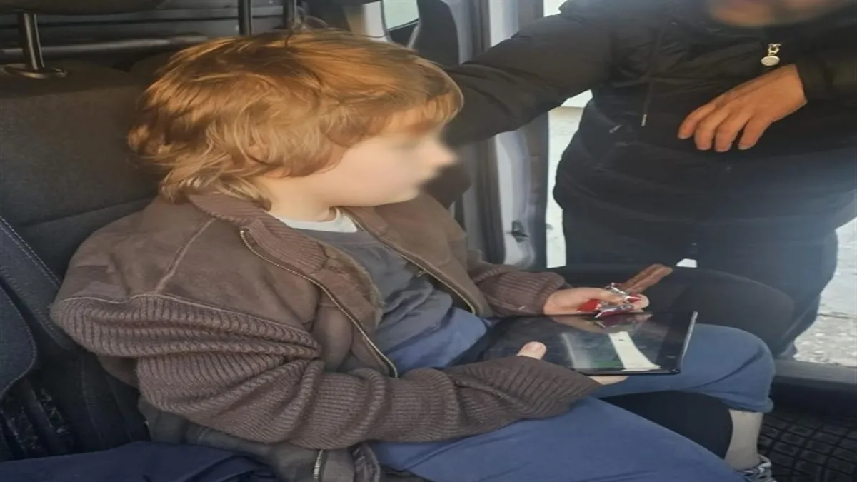 Göz yaşartan buluşma! 7 yıl sonra evladına kavuştu