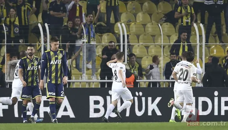 Fenerbahçe - Denizlispor maçının önüne geçen kare! Emre Belözoğlu...