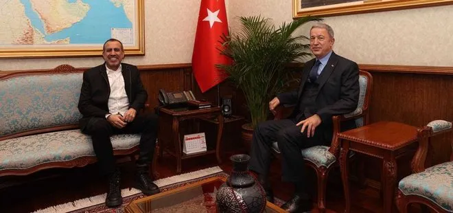Mehmetçik Vakfı’na bağış yapan Haluk Levent Milli Savunma Bakanı Hulusi Akar’ı ziyaret etti