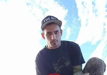 Nehirde tuttuğu balık şoke etti!