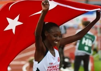 Milli atlet Yasemin Can'dan tarihi başarı