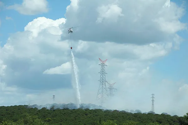 Son dakika: İstanbul'da orman yangını! Helikopterler müdahale etti - 1