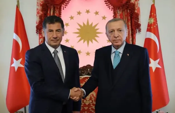 istanbulda-kritik-gorusme-baskan-erdogan-ata-ittifaki-ortak-adayi-sinan-ogani-kabul-etti-1684506382235.jpg İstanbul'da kritik görüşme! Başkan Erdoğan ATA İttifakı ortak adayı Sinan Oğan'ı kabul etti - 1