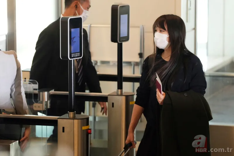 Aşkı için prenseslikten vazgeçen Mako Japonya’dan ayrıldı 4