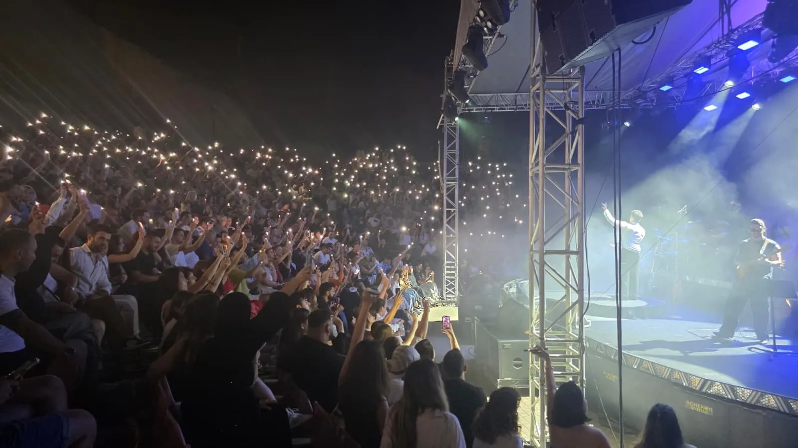 Gökhan Türkmen'in Zonguldak Konserinde 9 Evlilik Teklifi Gerçekleşti