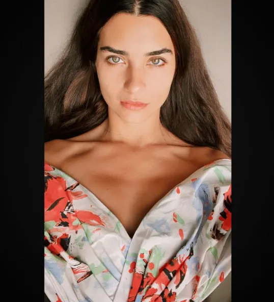 Melisa Şenolsun ve Umut Evirgen aşkında Tuba Büyüküstün krizi! Ayrılığın nedeni belli oldu