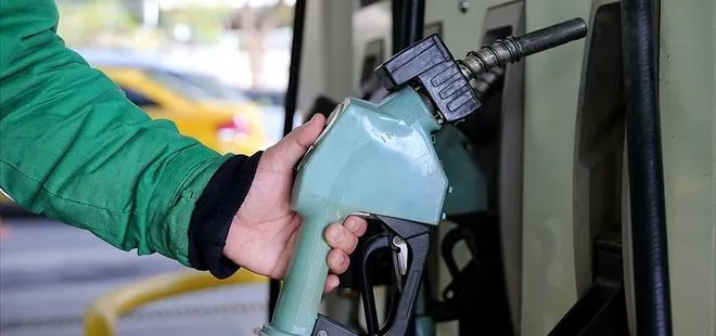 1 LT benzin kaç TL? 25 Ekim benzin fiyatı ne kadar? İstanbul, Ankara, İzmir benzin fiyatları kaç TL oldu?