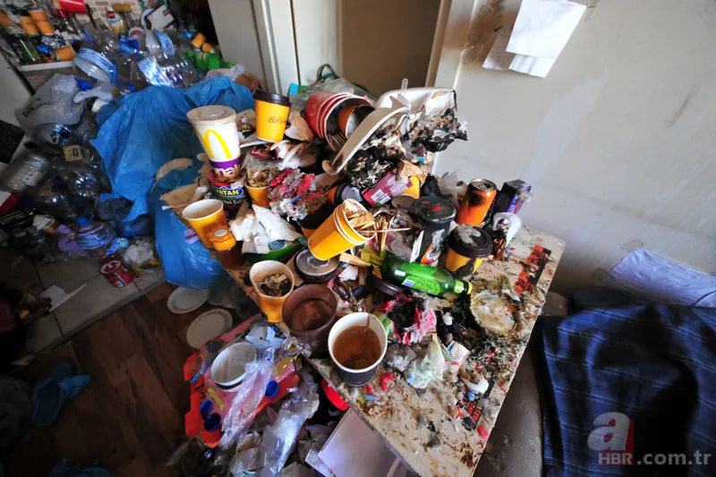 Cem Muhammet'in acı dolu bir yılı! Peki çöp ev neden oluştu? 22