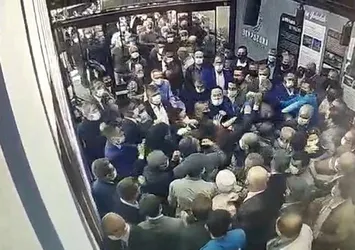 Korumaları muhabiri darp etmişti! Mansur Yavaş'tan skandal açıklama: İtiş kakış olmuş