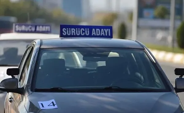 ehliyet-kursu-fiyatlari-harc-ucreti-ne-kadar-kac-tl-oldu-2023-sinav-ucreti-hangi-bankaya-yatirilir-a-a1-a2-b-b-1685637040252.jpg Ehliyet kursu fiyatları, harç ücreti ne kadar, kaç TL oldu 2023? A, A1, A2, B, B1, F, M ve engelli sınıfı ehliyet kurs ücretleri... - 3