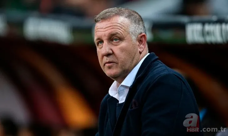 Futbol camiasından trafik kazasında hayatını kaybeden Ahmet Çalık'a başsağlığı mesajı! Mesut Bakkal ve Yılmaz Vural... 7