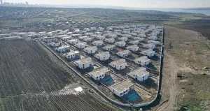 Kazıksız temel attı imzadan kaçtı!