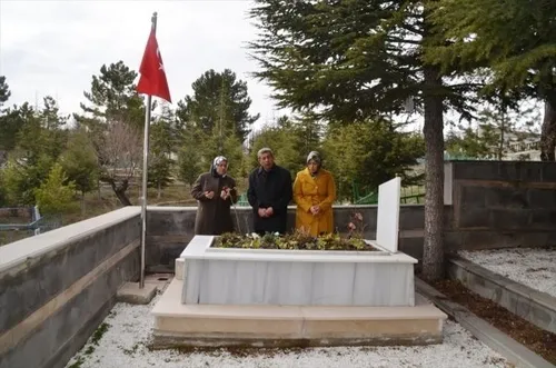 15 Temmuz darbe girişiminde şehit olan Cennet Yiğit’in babasından CHP’lilere tokat gibi sözler: Hangi yüzle buraya geldiniz?