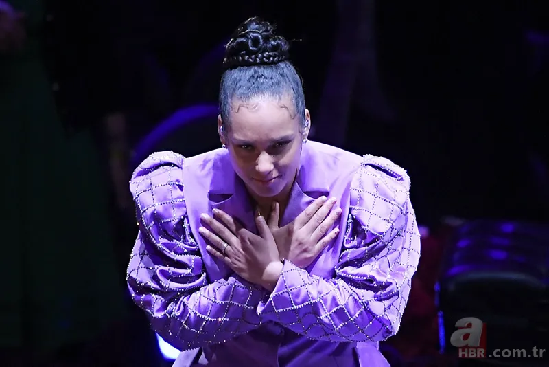 Michael Jordan Kobe Bryant'ın veda töreninde gözyaşlarını tutamadı 15