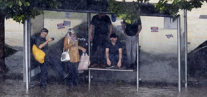 Sağanak yağış geri dönüyor! Meteoroloji’den çok sayıda ile yeni uyarı! İstanbul Ankara İzmir’de hava durumu