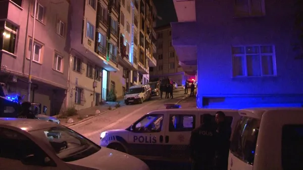 istanbulda-uyusturucu-operasyonu-polislere-ates-acan-iki-supheli-yakalandi-1604974720234.jpg İstanbul'da uyuşturucu operasyonu: Polislere ateş açan iki şüpheli yakalandı - 2