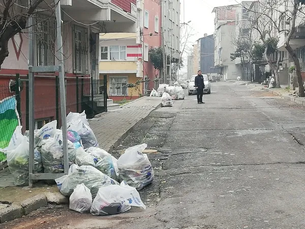 CHP'li Avcılar Belediyesi'nde çöp dağları - 4