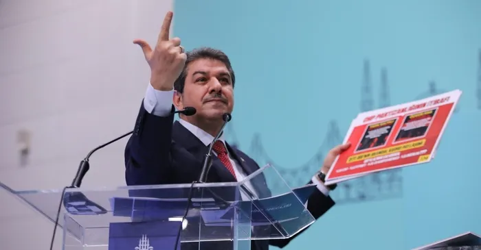 CHP’li İBB 40 trilyonu çöpe attı! AK Parti Grup Başkanvekili Tevfik Göksu’dan tepki: Vicdanınız sızlamadı mı?