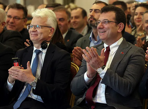 CHP’de yerel seçimler öncesi ortalık karışık! İBB Başkan aday adayı Bülent Kerimoğlu’ndan İmamoğlu’na: Nedir bunun tek adamlığı?