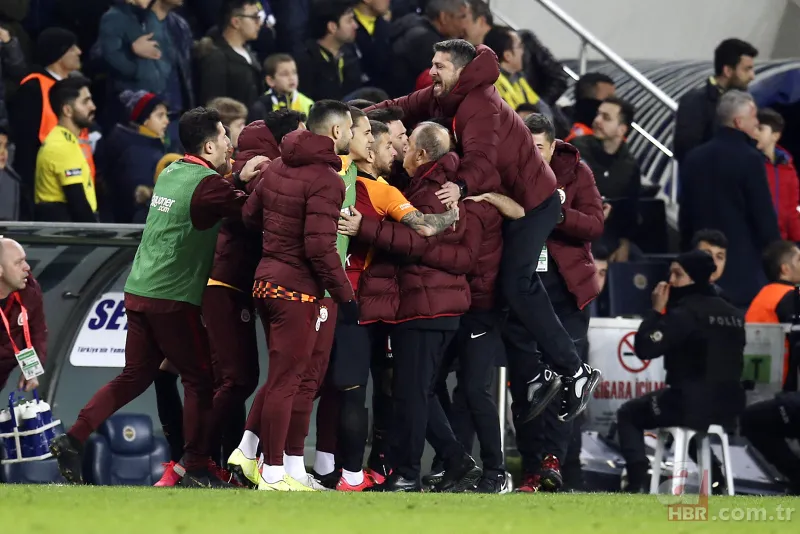 Aslan Kadıköy'de uykusundan uyandı! İşte Terim'in golden sonraki son hali 22