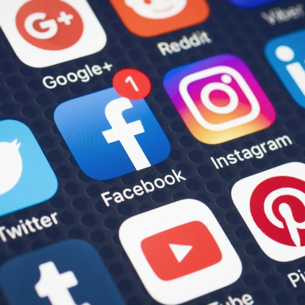 Çocuklara koruma kalkanı! TikTok Instagram ve YouTube... KVKK’dan 6 sosyal medya platformuna inceleme