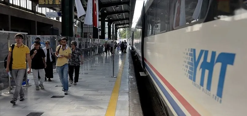 Yüksek hızlı trende ek sefer olacak mı? YHT'den bayram duyurusu