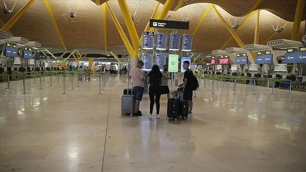 Ekonomik kriz İspanya’da işçileri greve sürükledi! 162 özel hava trafik kontrol kuleleri çalışanları isyan etti