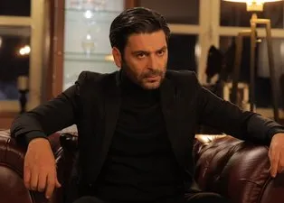 Eşkıya Dünyaya Hükümdar Olmaz’ın İlyas’ı Ozan Akbaba’nın oğlu olay oldu! Fotoğrafına beğeni yağdı