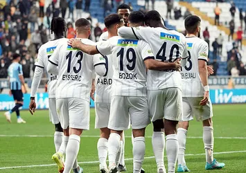 Kasımpaşa Adana Demirspor'u 4-0 yendi!