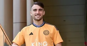 Yunus Akgün resmen Leicester City’de!