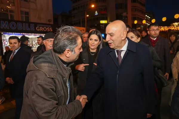 1707163968151.jpg Cumhur İttifakı'nın ABB Başkan adayı Turgut Altınok'tan Mansur Yavaş'a 'hizmet' ayarı: Keşke fotoğraf asmak yerine hizmet yapsaydı - 7