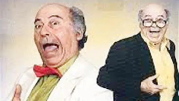 Yunanistan'da FETÖ komedisi: Sahte kimlikte ünlü Yunan oyuncu Thanasis Vengos'u kullanmışlar! Kemal Sunal gibi çok seviliyor - 2