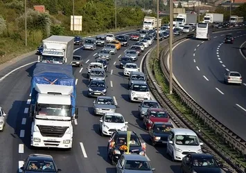 Uzunçayır ve Altunizade kavşağında onarım