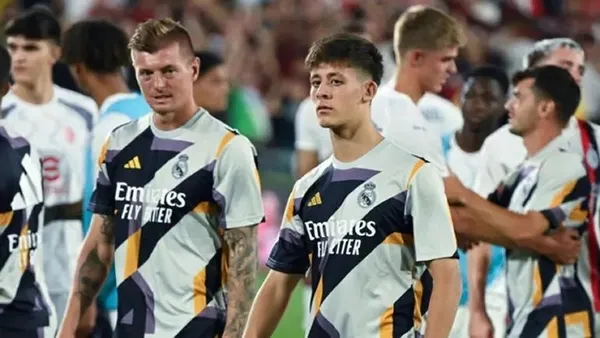 ispanyol-medyasindan-sok-iddia-real-madrid-arda-gulerin-lisansini-dondurabilir-1690748039051.jpeg İspanyol medyasından şok iddia: Real Madrid Arda Güler'in lisansını dondurabilir - 4