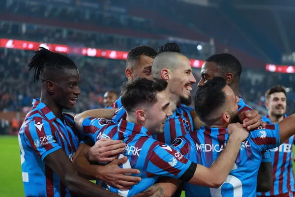 Trabzonspor'da tarihi başarı! Fırtına yenilmezlik rekorunun peşinde - 3