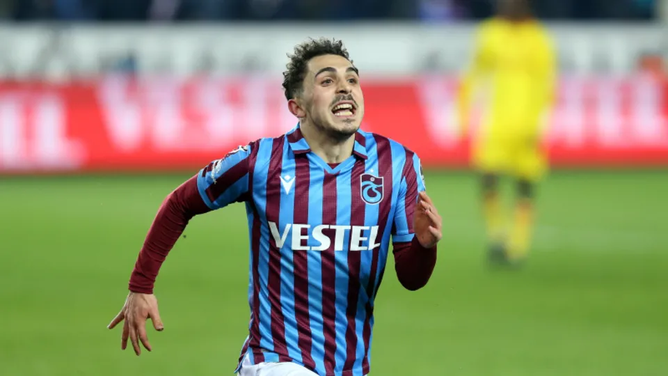 Fransız basınından flaş Abdülkadir Ömür iddiası! Mercato bonservis için ödenecek rakamı da yazdı