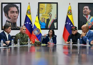 Venezuela'da yeni hükümet ABD ile anlaştı mı? Trump'tan petrol açıklaması