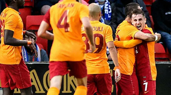 galatasaray-marcao-icin-kararini-verdi-kerem-akturkogluna-yumruk-atan-marcao-kadro-disi-birakildi-1629298750110.jpg Galatasaray Marcao için kararını verdi! Kerem Aktürkoğlu'na yumruk atan Marcao kadro dışı bırakıldı - 5