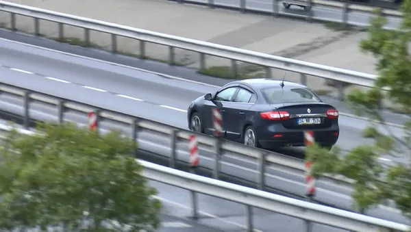 1632929496552.jpg İstanbul'da yağmurun etkisiyle trafik giderek artıyor! İstanbul trafiğinde yoğunluk yüzde kaç? A Haber ekranlarında İstanbul trafiğinde son durum - 3