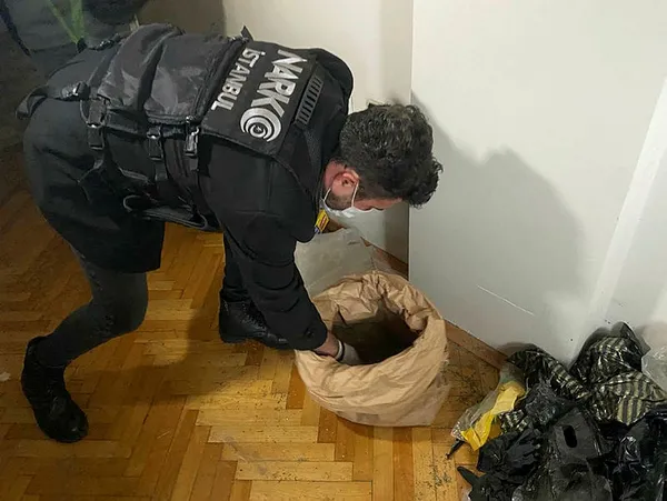 Son dakika haberi | İstanbul'da Pendik'te uyuşturucu operasyonu - 1