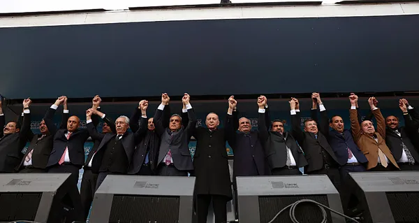 Başkan Recep Tayyip Erdoğan’dan Şanlıurfa’da muhalefete vaat tepkisi: Şehirlerimizi geri götürdüler