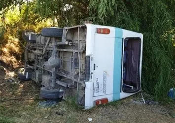 Afyonkarahisar'daki kazada 8 kişi hayatını kaybetti! Minibüs faciasında kan donduran detay...