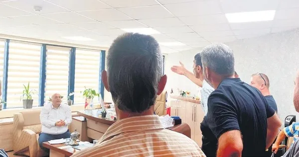 1687585481753.jpeg CHP'li belediyelerden EYT'lilere zulüm! ABB'den sonra İzmit Belediyesi de tazminatları vermedi: İşçiler binayı bastı - 2