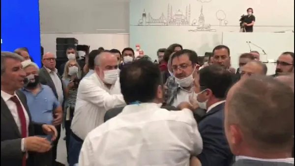 AK Parti Grup Başkanvekili Tevfik Göksu Ali Kıdık’a cevap verdi İBB Meclisi’nde ortalık karıştı!