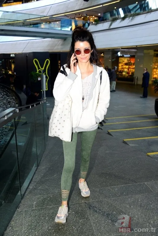 Beren Saat ilk aşkını unutmadı! Hayatını kaybeden sevgilisini doğum gününde andı 7