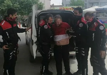 Eşini 20 yerinden bıçaklayıp başörtüsüyle boğdu! İfadesi kan dondurdu