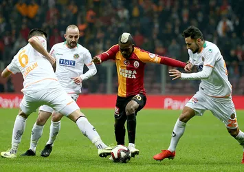 Galatasaray'ın Onyekuru planı belli oldu