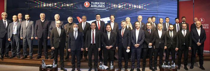 THY'de devir teslim töreni yapıldı: Ahmet Bolat, İlker Aycı'dan görevi devraldı - 1