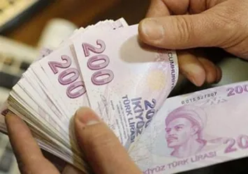 Bayram ikramiyeleri esnafı sevindirdi